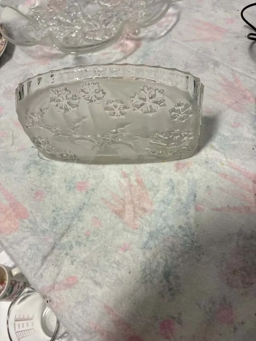 Mikasa Studio Nova Santa's Folly Frosted Glass 3 Votive Candle Holder Reindeer S